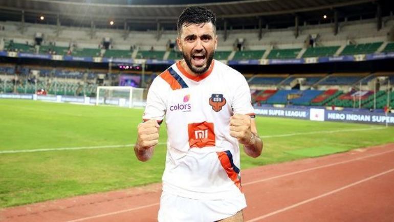 indifoot's tweet photo. Is Jahouh the Busquets of @IndSuperLeague?
Ahmed Jahouh
Games: 17
Passes/game = 75
Passing accuracy = 76.7%
Tackles/game = 11
Interceptions/game = 2.3
Sergio Busquets
Games: 23
Passes/game = 81.3
Passing accuracy = 89.4%
Tackles/game = 4
Interceptions/game = 1.4
#ForzaGoa #FCGoa https://t.co/o02aY6XptU
