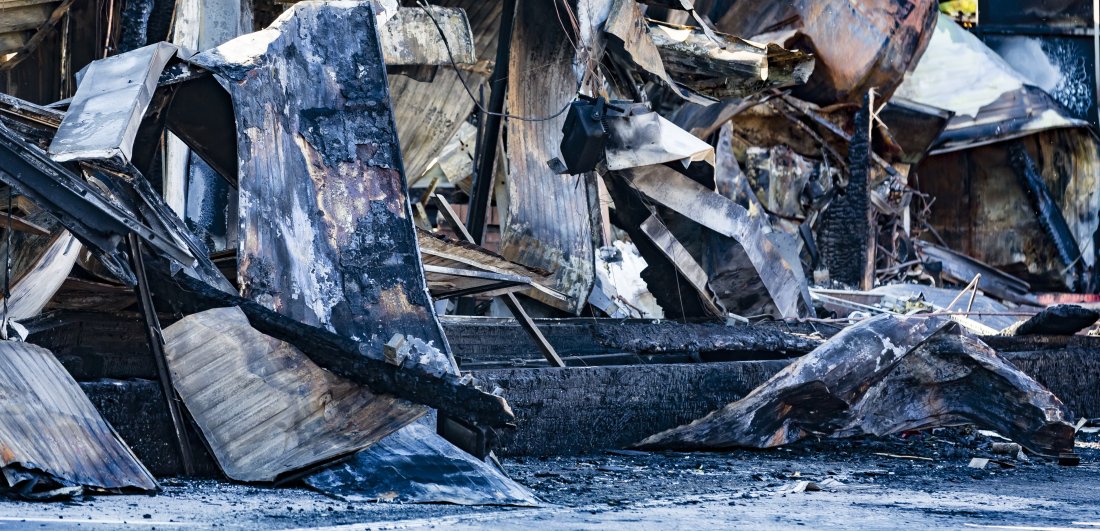 FTSOnline's tweet photo. According to government statistics, there were nearly 16,000 non-residential fires in England and Wales in 2018. What are the Leading Causes of Fire in Commercial Premises? Here, we take a closer look: https://t.co/O7tYALqjyJ #CommercialFire #FireSafety #FireCauses https://t.co/0thNl1ELEs
