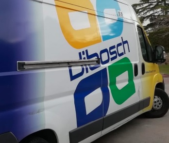 diboschsl's tweet photo. Avui seguim amb serveis mínims per atendre sobretot als sectors estratègics que estan treballant per a superar el #COVID2019 perquè la higiene és clau per afrontar el #Coronavirus amb seguretat. #SabóDeMans #DesinfectantsDeSuperfícies #Desinfectants #HigieneProfessinonal #Higiene https://t.co/DTCT43GNOK