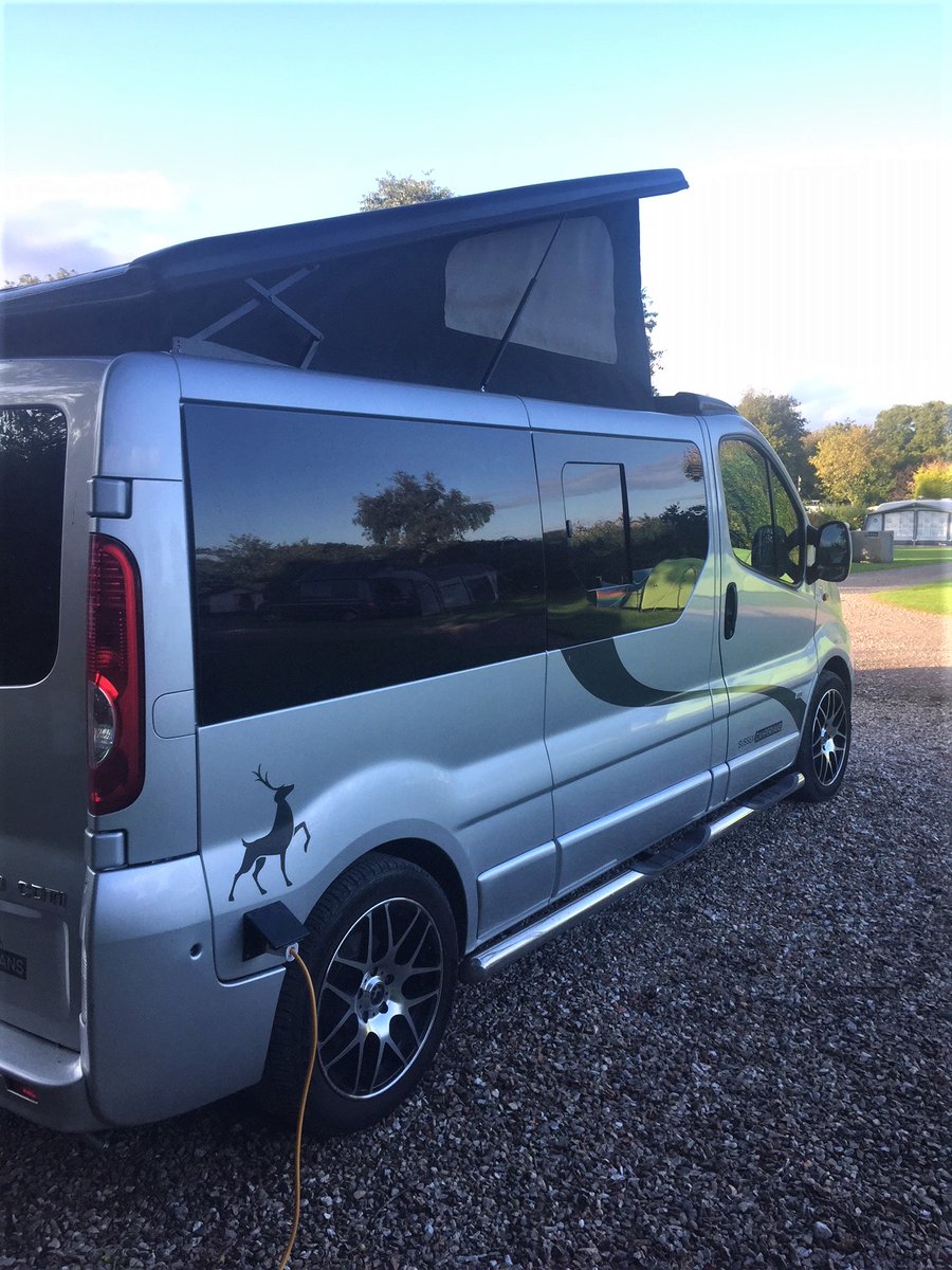 BestCamperVan's tweet photo. The birds are singing, the sun is shining...if you're not at work,  why not head to the beach, like Alan, Sue and Barney in their Manhattan from Sussex Campervans? https://t.co/ks3t1mirbB https://t.co/iEQW8eOUxc