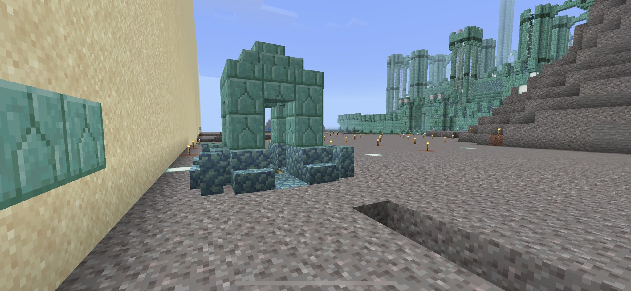 Luke Minecraft 海底神殿の水抜きをしてたら地面が抜けたので 祠を作って洞窟の入り口にした I Created Small Shrine Where Ground Have Collapsed I Can Go To A Cave For Mining Under This Shrine マイクラ Minecraft T Co T2tfig43t3