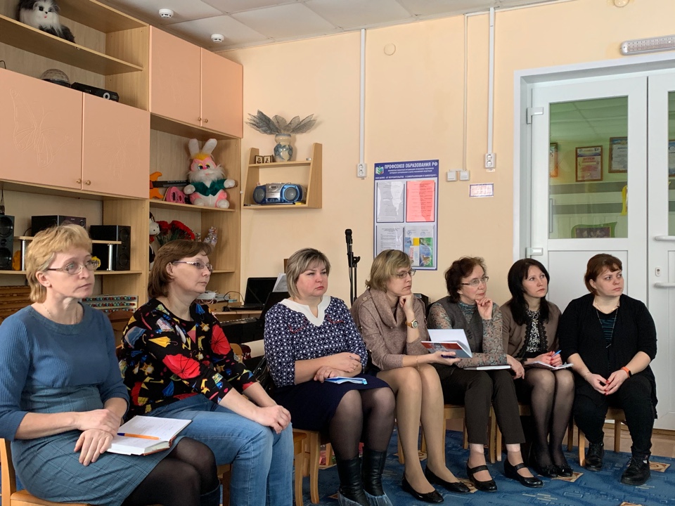 В #15Березка состоялся семинар-практикум для специалистов образовательных организаций Родниковского муниципального района «Работа с порталом ПЕДСОВЕТ37.РУ»  в рамках функционирования Муниципального консультационного центра  «Семейная академия». Вместе мы можем все!