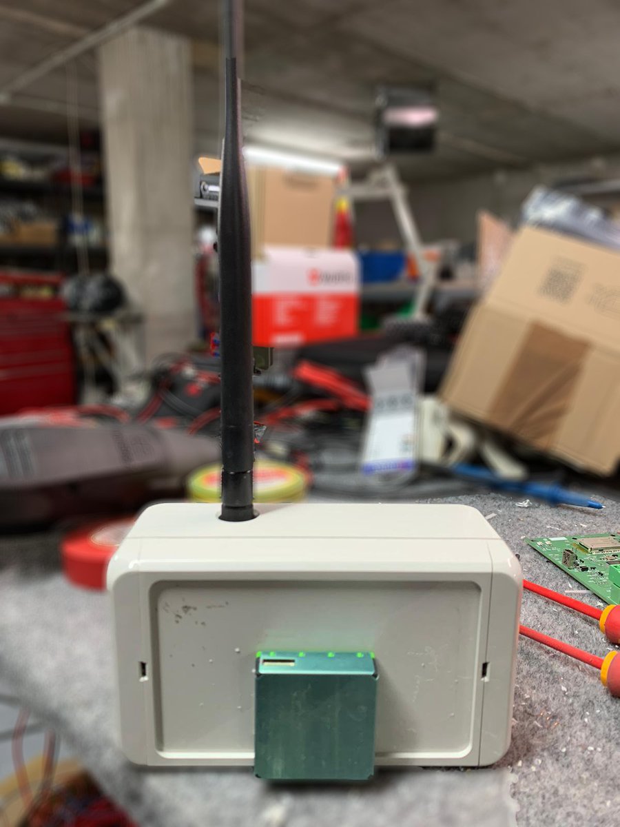 Testing #ParticleMatterSensor and #Radon under our #LoRaWAN #modular platform for indoor #AirQuality study and #perfomance on #natural and #assisted ventilation.
Available for #custom developments or #projects focused on #SmartCities #IoT #Industry #smartagriculture #smartports