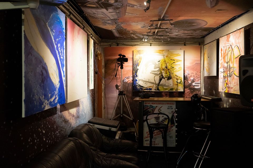Montecrossa's tweet photo. #photo taken at Michel #Montecrossa's 'ART FOR FUTURE' Exhibition #art #paintings #ArtForFuture #FineArt #Kunstausstellung #contemporaryart #zeitgenössischekunst #painter #photography #artexhibition #newart #artforsale #visionary further information https://t.co/I1A3QDnt2R https://t.co/43Yv74XTnL