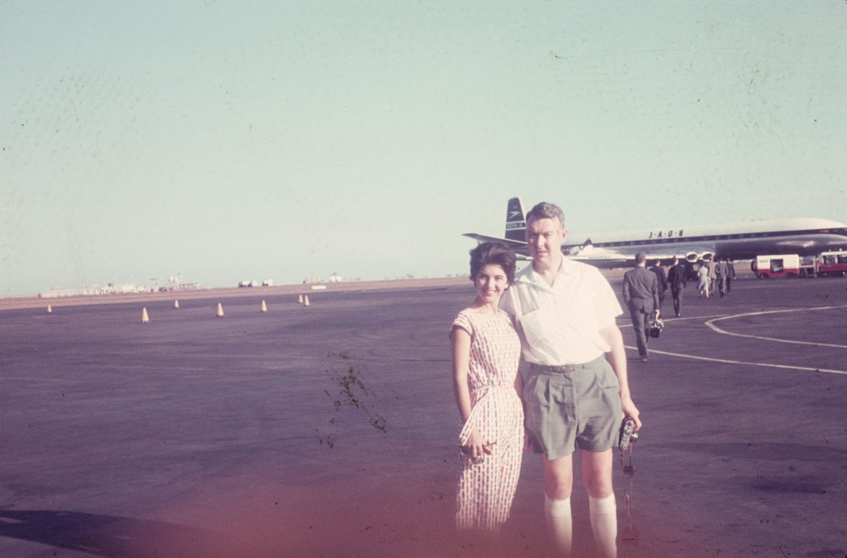 LSEInequalities's tweet photo. "My Dad’s body is breaking down but his mind is still razor sharp. My Mum’s memory is deteriorating, but her body is in pretty good shape. They laugh and say they complement each other." @janeintheworld @atlanticfellows on courage, caregiving and #COVID19.
https://t.co/oOeMPAWGb1 https://t.co/RWEIGzMU7k
