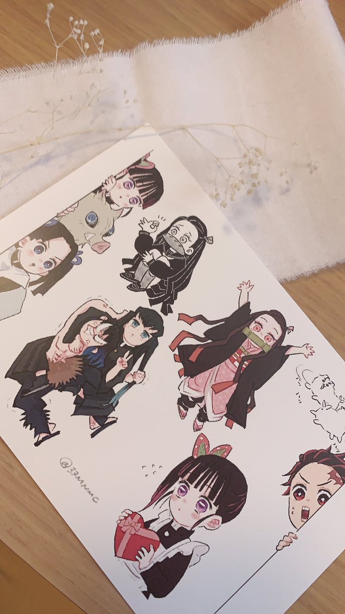 kamado nezuko ,kamado tanjirou ,tsuyuri kanao multiple girls photo (object) multiple boys japanese clothes gag hair ornament scar on forehead  illustration images