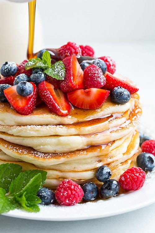 BakeryAbbey's tweet image. ❤Ｐｅｄｉｄｏ Ｅｓｐｅｃｉａｌ❤
Para: @inefablecrow 
De: @MrHolmes__ 

🌺Pancake Berry
·Incluye 5 panqueques con fresa, frambuesa y arrandanos, y una taza de café

🌺Arregló de girasoles

¡Esperamos que lo disfrute!