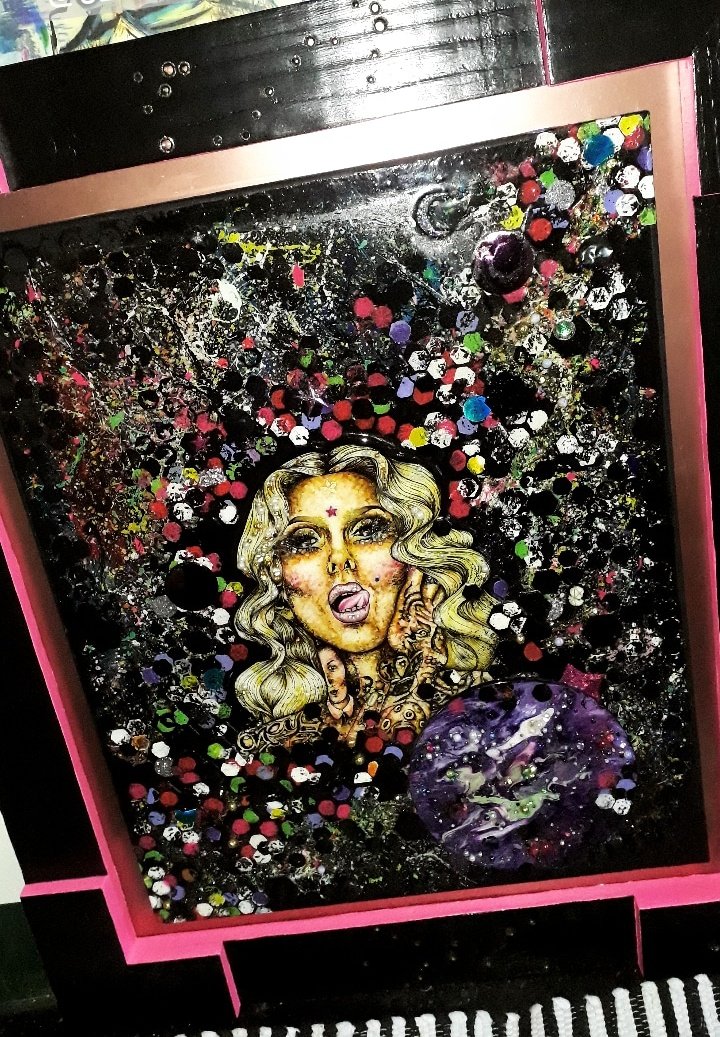 MichaStaplesArt's tweet photo. @JeffreeStar Stay SAFE queen! 
We are also under quarantine, kinda feels like your here with me though😱😂. 
That sounded super weird, but you know what I mean...! 😅 https://t.co/F6BgTN2IUQ