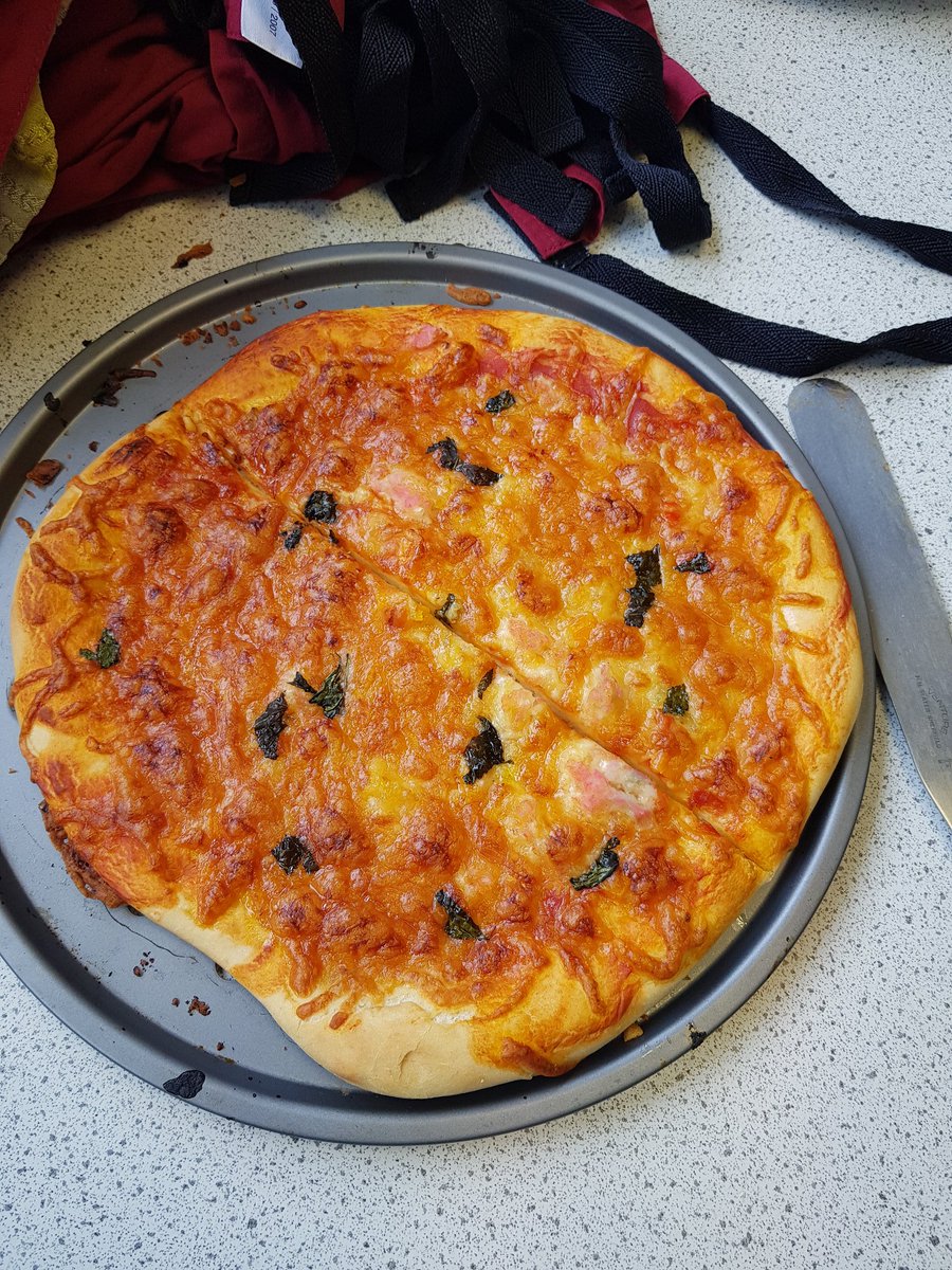 VCP2019's tweet photo. @OrchardParkHigh learners meeting the #cooking challenge head on. Pizza, curry, garlic bread and egg fried rice :) @VCP2019 https://t.co/gwKxM0FDyI