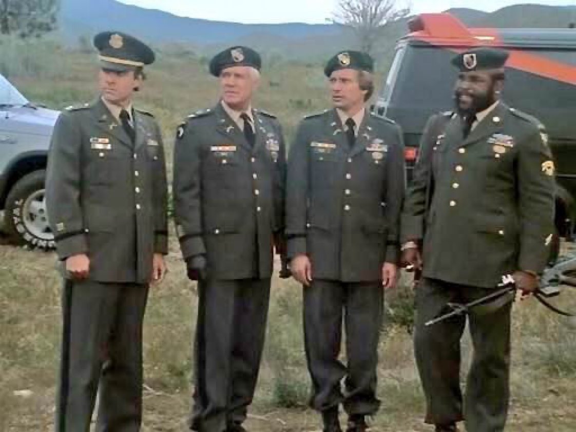 IL0VEthe80s's tweet photo. Do you know who these military guys are ? https://t.co/EhrTeE1yHF