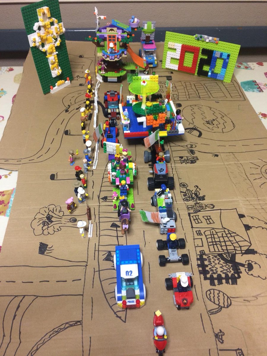 At Patrick’s day parade goes ahead in Clonakilty despite the odds! Well done to the Quin’s!