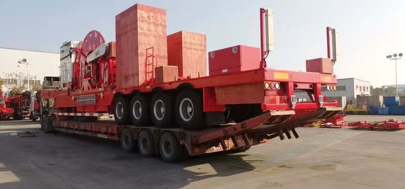 VLLogistic's tweet image. Перевезли колтюбинговую установку SLG450T автомобильными тралами.
⠀
(Койл тюбинг / coil tubing) LGT450 разработана специально для нефтегазовой промышленности. 

Всего 4 места. Габариты самой установки 17850*2800*4100, масса 34 тонны, 3 места в габарите общей массой 15 тонн