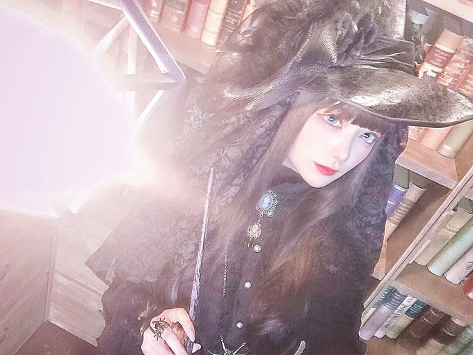 コスプレイヤーしろさきのTwitter画像61