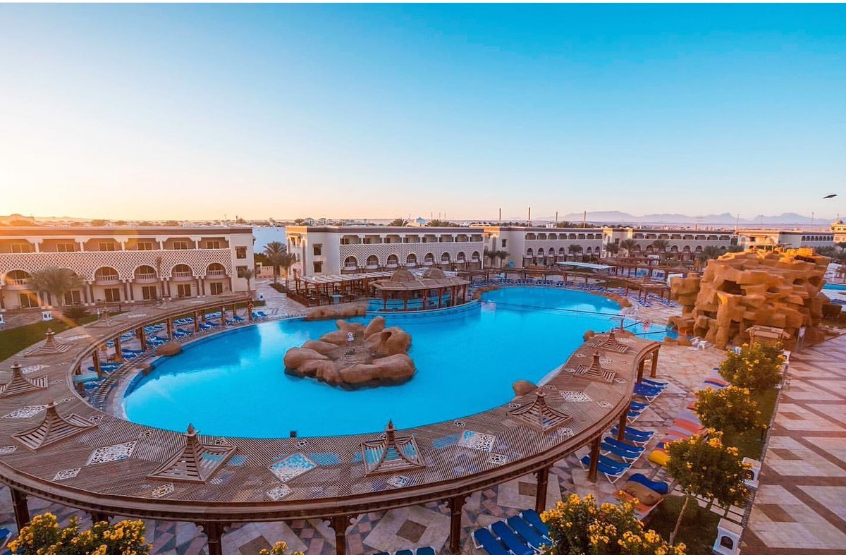 MamloukPalace's tweet photo. For the love of those sunset moments ❤

Repost @SRResorts

#MamloukPalace #SUNRISEHappiness #SUNRISEResorts #hotel #accomodation #sky #oriental #poollover #poolview #resort #placetobe #hurghada #thisisegypt #thisisSUNRISE https://t.co/78FdTy4DGn