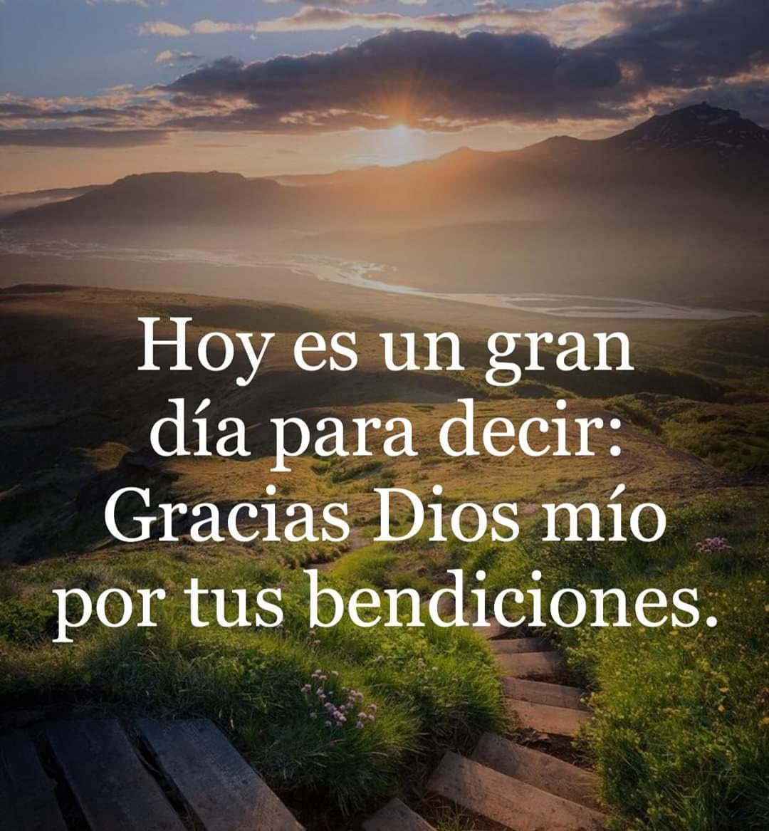 Unreal Tengan Un Excelente Dia Bendiciones