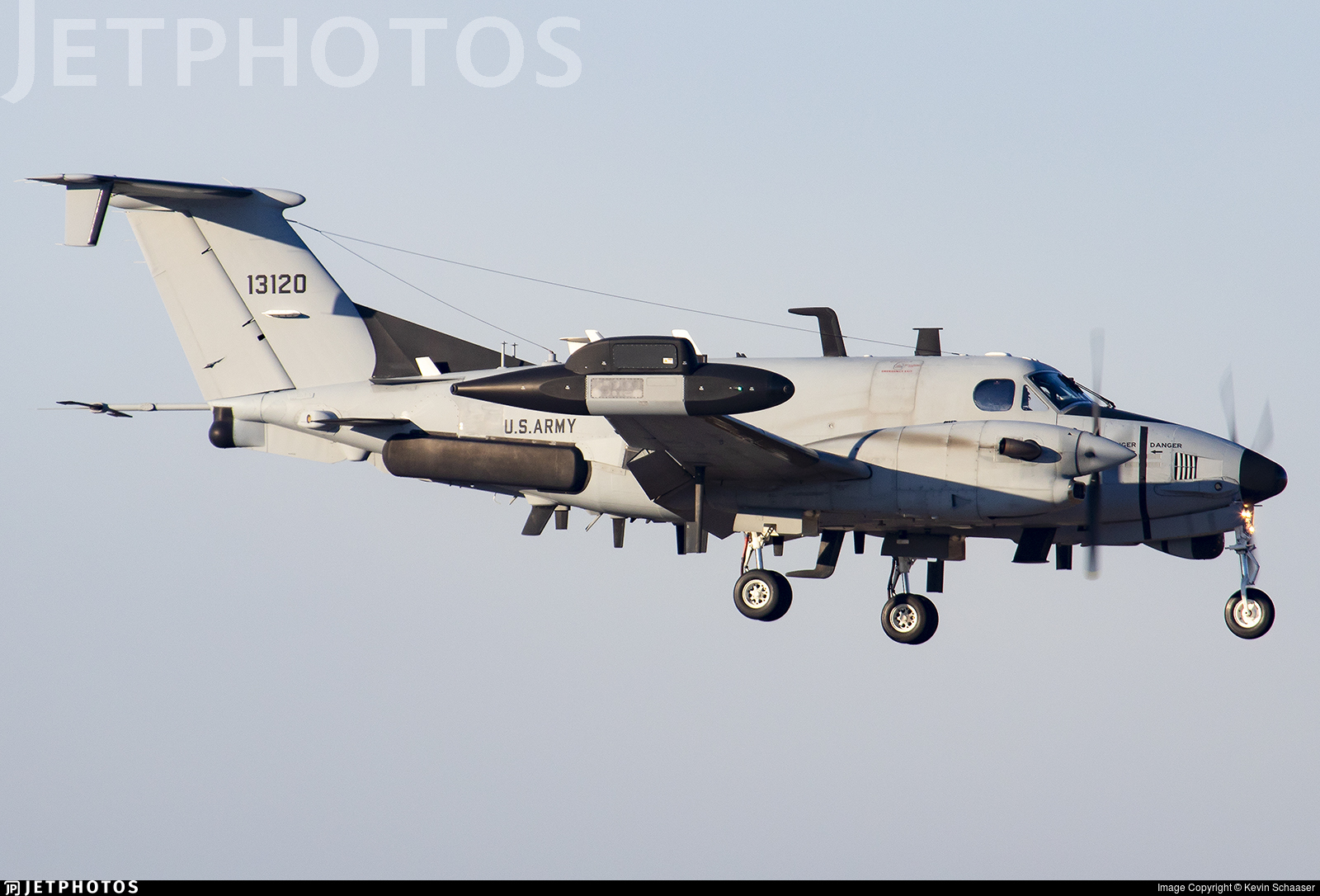 Status-6 on Twitter: "#Baltics: ?? #USArmy Beechcraft RC-12X Guardrail  YANK02/92-13120 ?? #RAF Boeing RC-135W Rivet Joint RRR7236/ZZ666…  https://t.co/hPpcDKBecS"