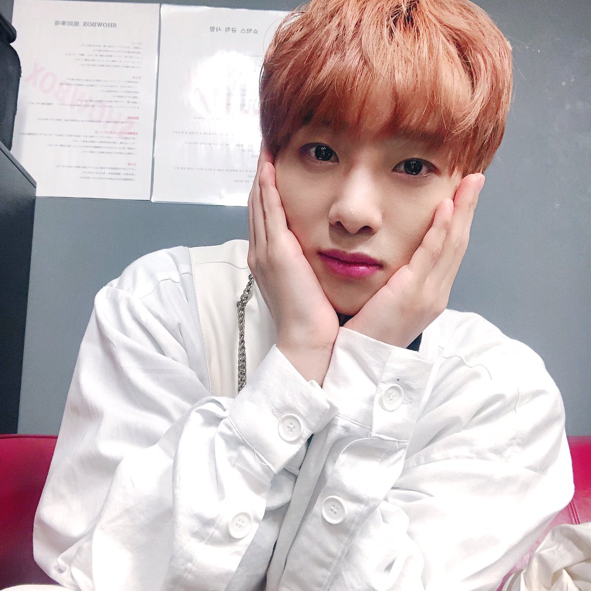 OTC_official_jp's tweet image. [Rowoon] ファンの皆様会いたいです。
早く会えたら嬉しいですね。🙏
今日1日も幸せな1日過ごしてください。 ❣

#otc #offthecuff #Rowoon