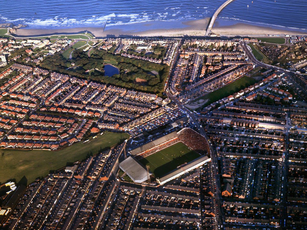 Een van de aller mooiste stadions ooit: Roker Park van Sunderland.