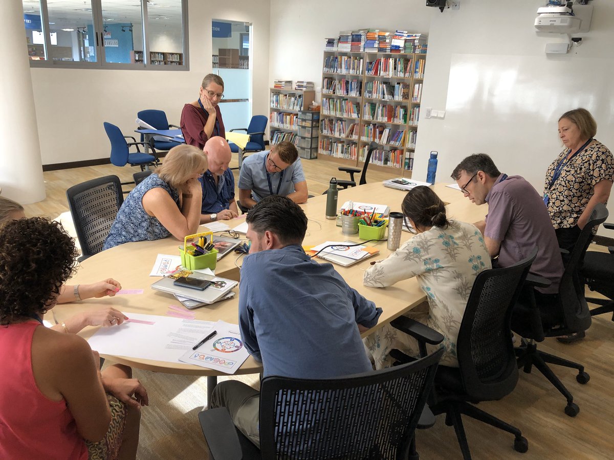 More of #Isklunited teams of caring and committed ES teachers consolidating and refining our children’s continuous learning. Go Panthers!