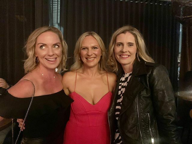 sarallenhappy's tweet photo. Properly happy and grateful that we got to celebrate @ktlitz turning 40 at the @buenavistapub last weekend... what a beautiful celebration of one of my dearest friends surrounded by our buddies from high school and their partners.
.
I know these celebrat… https://t.co/JejrqgbUom https://t.co/HPVUqnfHtd