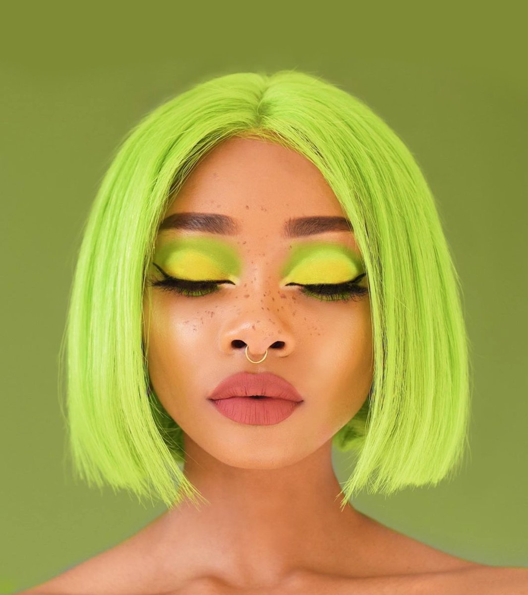 AllOutBeautyUK's tweet photo. Green goddess looks from @nyanelebajoa💚 https://t.co/K7gTmvLBSP