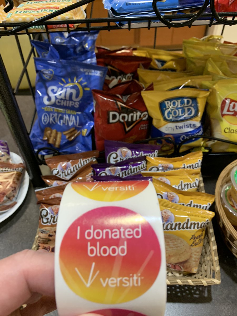 CharlsonJohnMD's tweet photo. Blood donations are down.  Screening questions include coronavirus symptoms, but if feeling healthy, give a pint.  Happy St Patrick’s Day! @MCWCancerCenter https://t.co/77eS3FZFIT