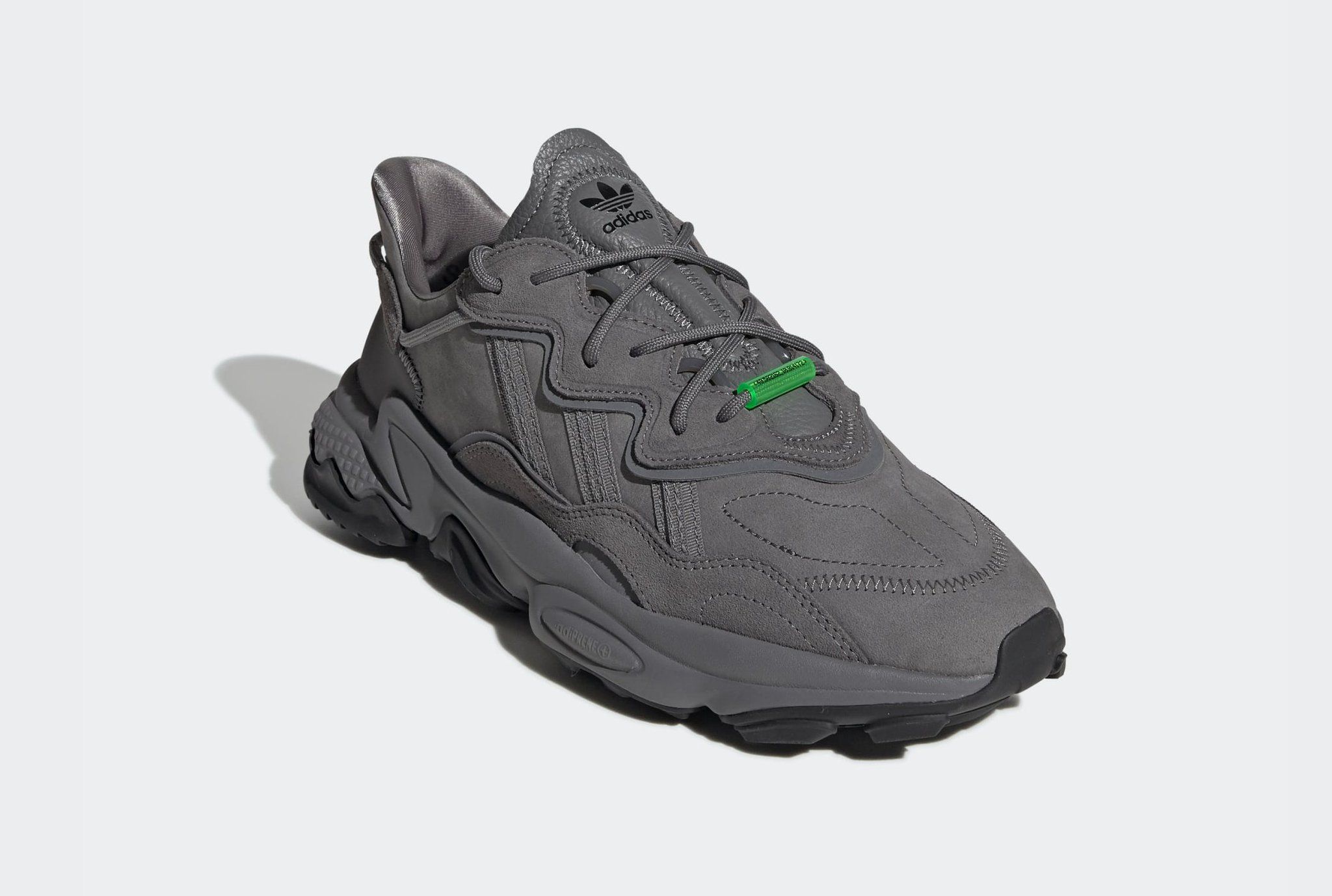 Ozweego footlocker deals