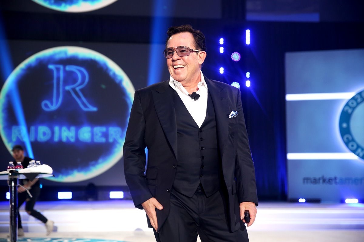 Market America tweet media