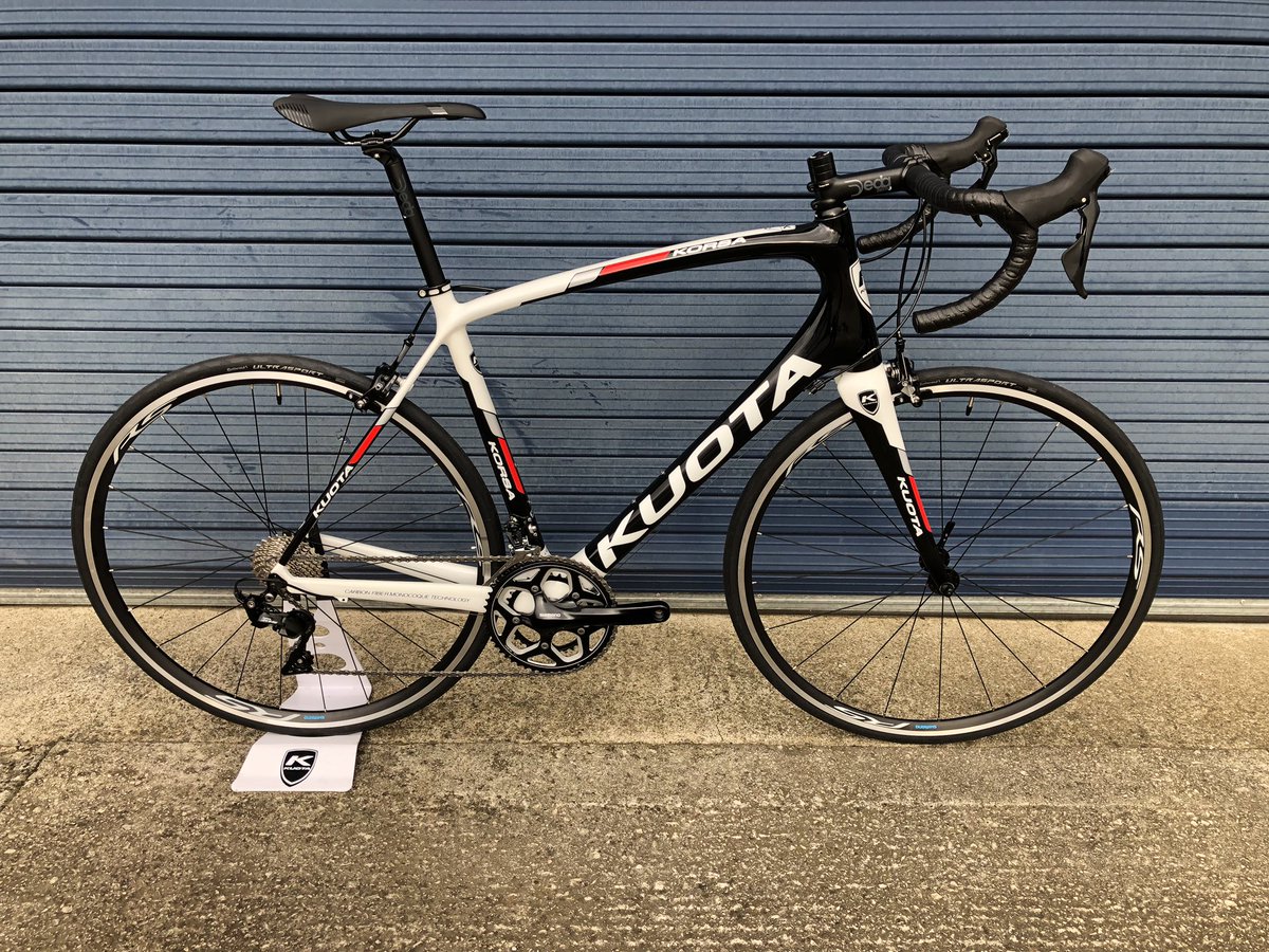 kuotauk's tweet image. Budget conscious but still want a full carbon bike with Italian flair? This shimano 105 Korsa is heading to @jpc_jack cycles £1299  #ridetowork #cyclescheme #werestillopenforbusiness