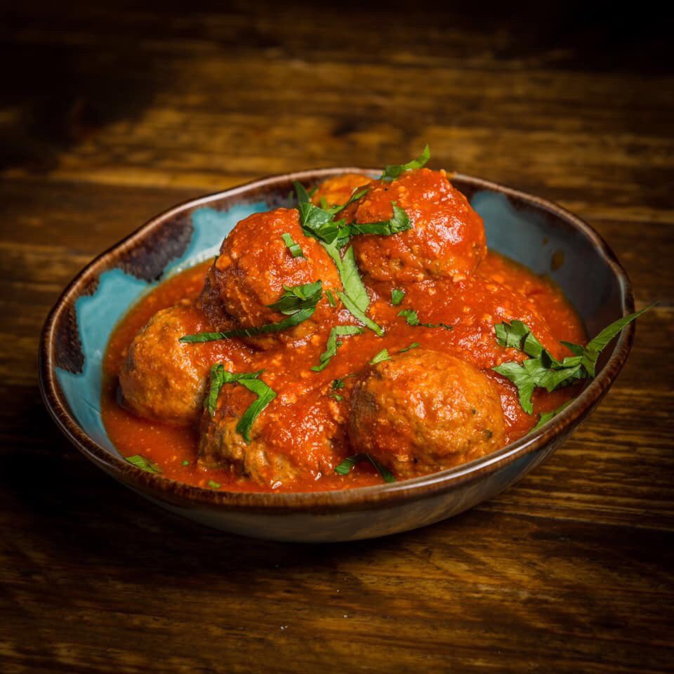 On takeaway, we are pleased to offer a 20% discount on all main menu items in addition to our regular “Takeaway Special” offer. Please see the website for further details laferiarestaurants.co.uk and call us on 01423 538181 to place your order.
