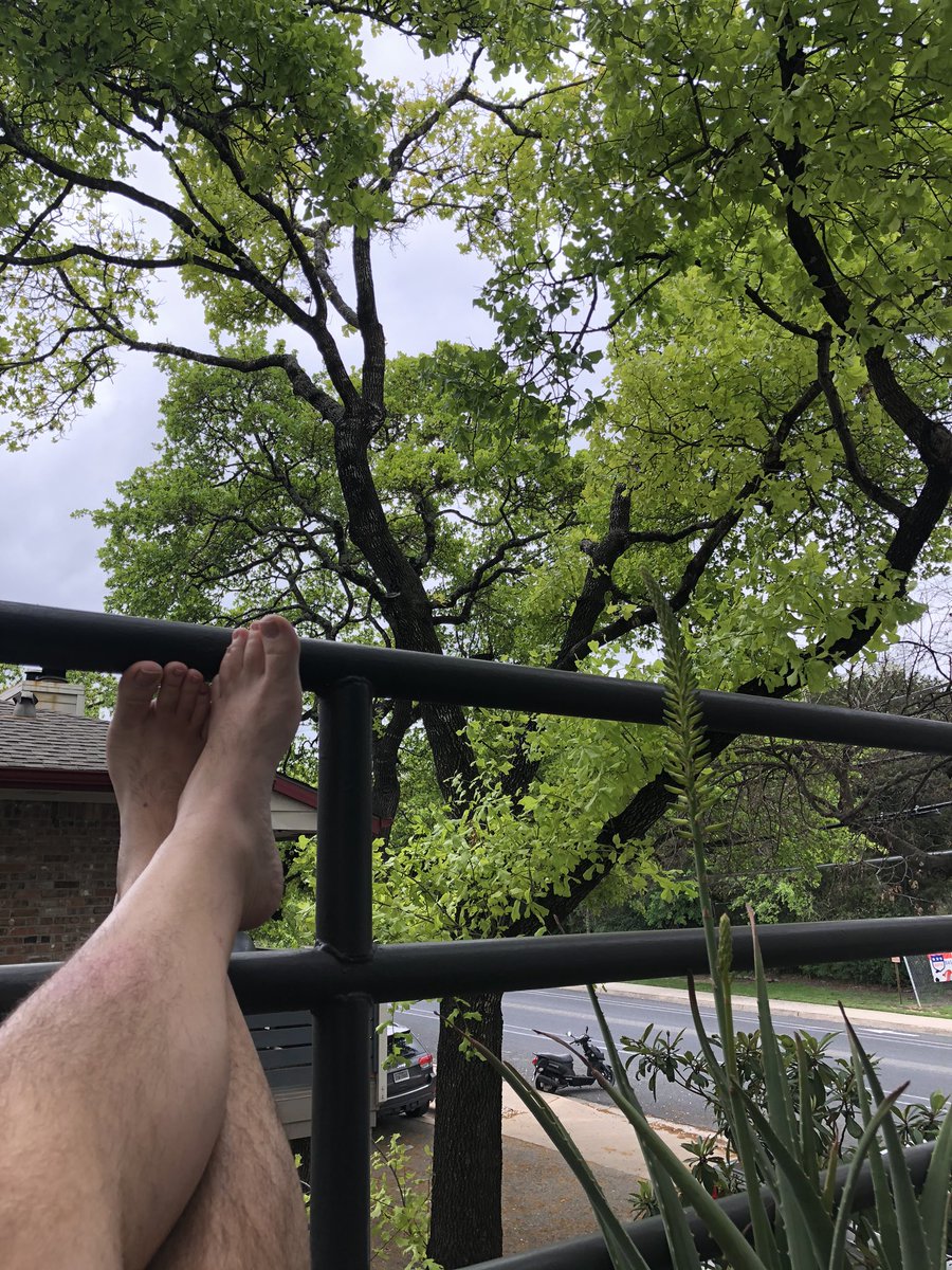 matthewlamon's tweet photo. @adrianne44 I’ll see your couch lounging and raise you a patio. (With a striking view of Exposition 🤣) https://t.co/dSDvrXVDnU