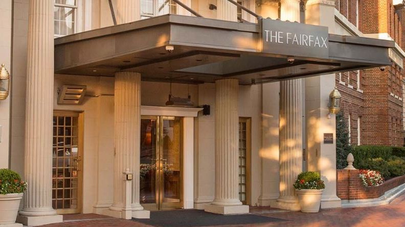 Classic elegance meets modern luxury, that's the Fairfax at Embassy Row. Come and indulge in a truly elegant #DC experience. #PyramidHotelGroup #visitdc #connect
bit.ly/2GNzjx8