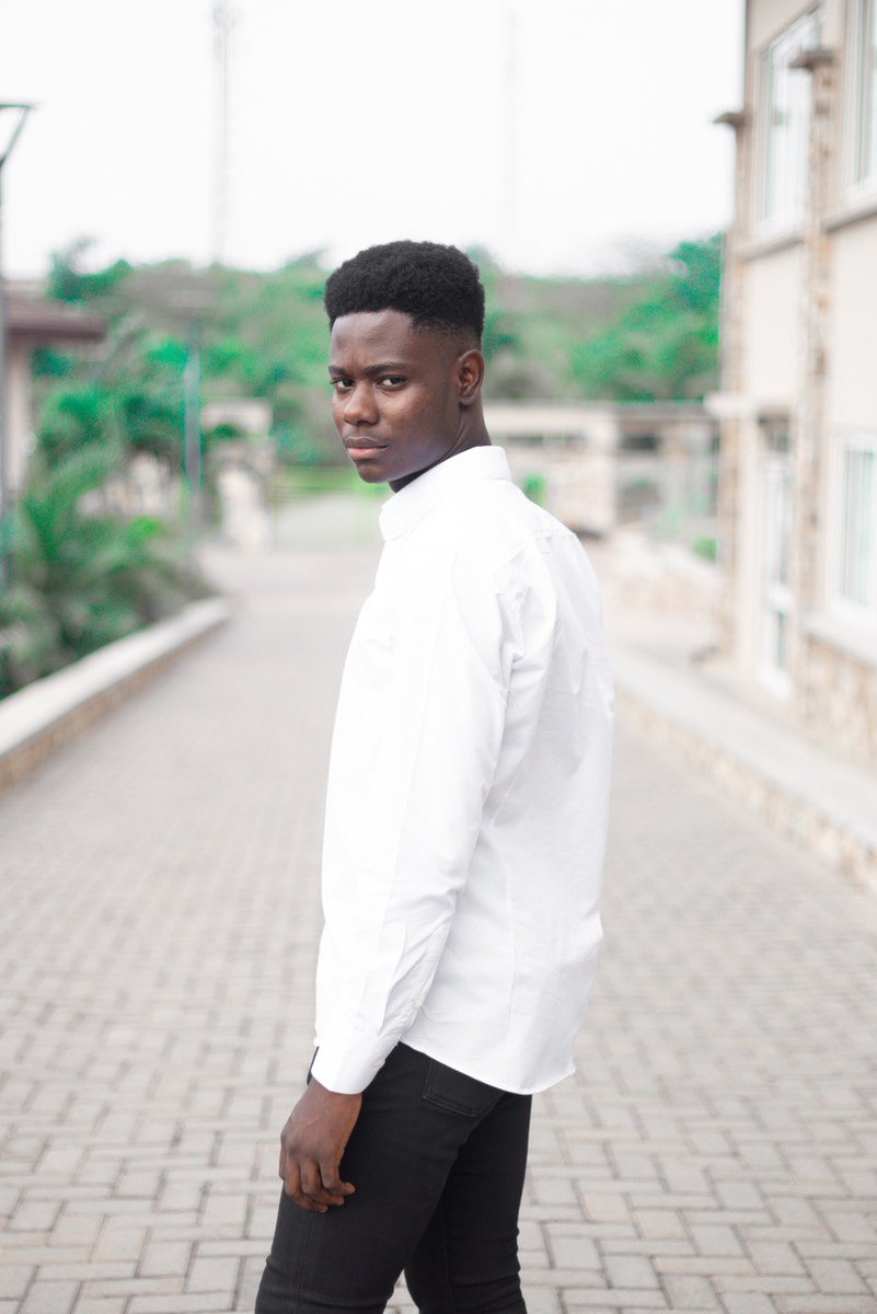 kweku_abeiks's tweet photo. Happy Birthday to me. ❤️💕🎉🎉🎉❤️❤️ https://t.co/HfKEyReof6