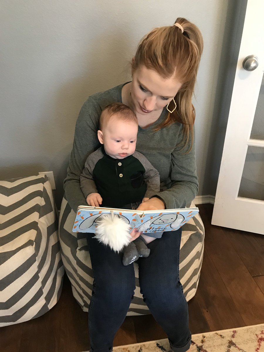 akright_simon's tweet photo. @CLRobbins00 @daniellelea74 @TraciContreras_ @NISDLockeHill Miss that boy!! Glad he’s enjoying some sunshine! ☀️ 📚 Here we are! #ReadingFromHome #StartingYoung https://t.co/2Oz4JchRWa