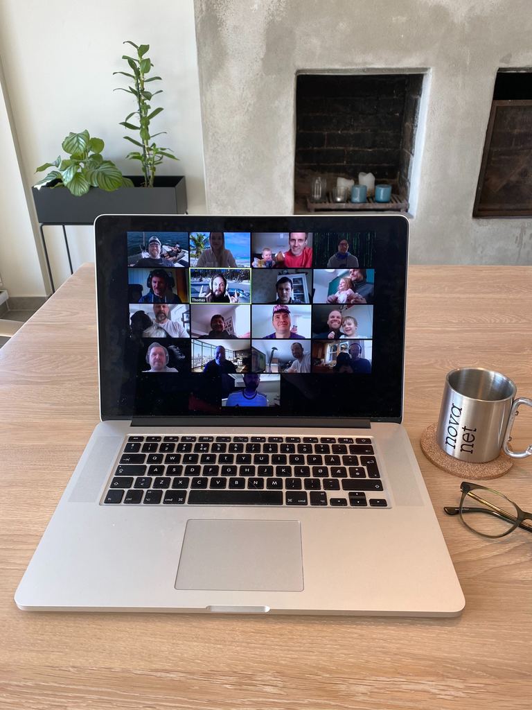Novanetas's tweet photo. Vi er imponert over kunder, partnere og ansatte som snur seg raskt og finner gode løsninger i en krevende tid. Det finnes heldigvis mange smarte digitale løsninger for faglig og sosial samhandling, slik at vi kan holde alle våre aktiviteter gående💻👏 https://t.co/NycFQejBgV