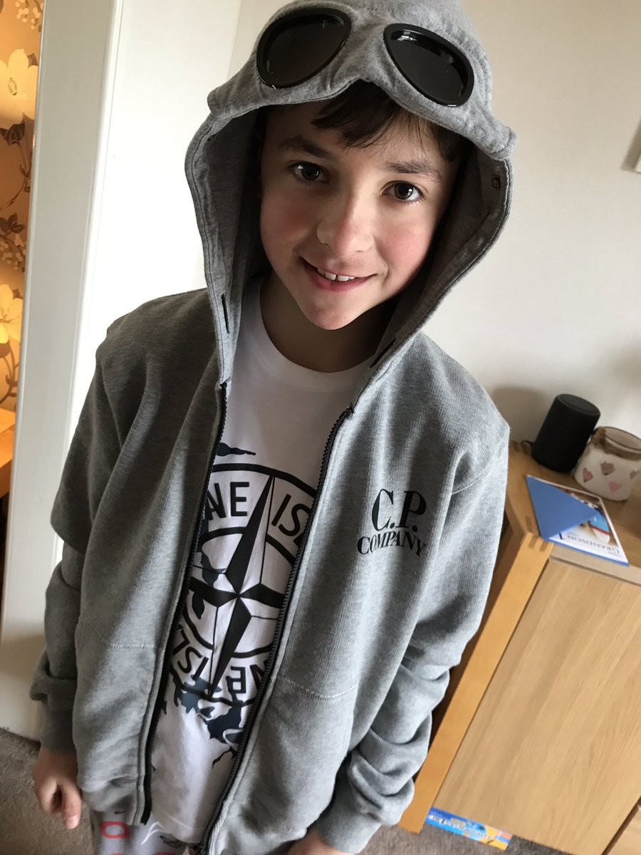 REBEKKACOOK's tweet photo. @LCFC Its my sons birthday today, he goes to most of your matches home and away, so no watching football, no playing football and now hisfootbsll party has been cancelled 😕 could he get a Happy Birthday to cheer him up pretty please?☺️@vardy7 @BenChilwell @Madders10 @Ndidi25 ⚽️ https://t.co/ehKxrAafuL