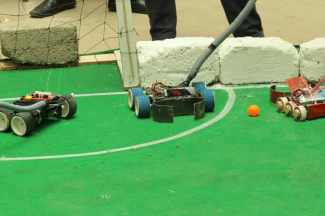 RalRobotics's tweet photo. #ROBOSOCCER
#robotics_ral
#valorous2020
#MLRITM
#TECHFEST
#TEAM_SAHARA
#RAL
#DUNDIGAL
|MARRI LAXMAN REDDY INSTITUTE OF TECHNOLOGY AND MANAGEMENT | ROBOTICS_RAL |
For any updates 
#DO_FOLLOW_PAGE 
INSTAGRAM : @robotics_ral
FACEBOOK : #Ral_Sahara
YOUTUBE: #MLRITM_ROBOTICS https://t.co/Hm3LJm2esU