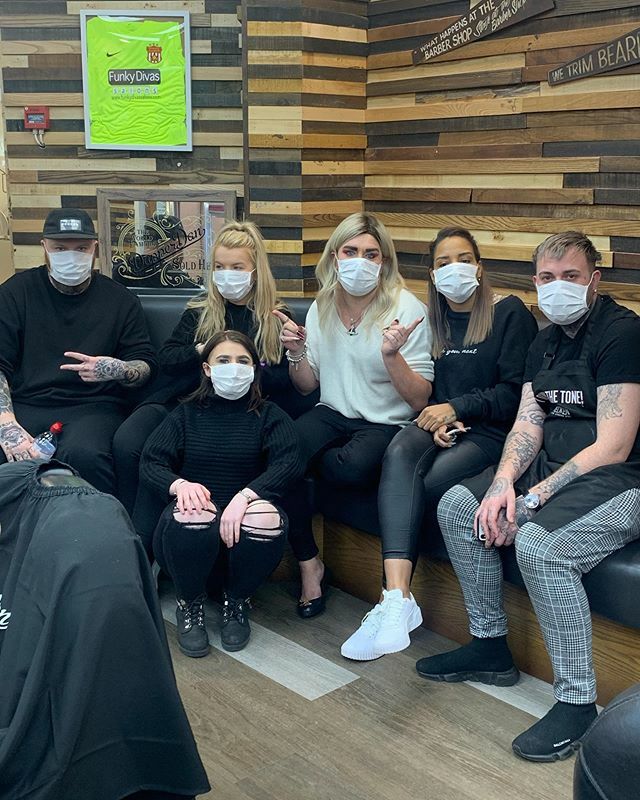 Funky Divas Salons tweet media