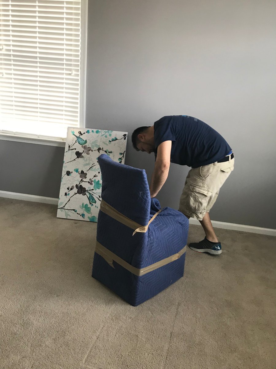 MightyMoversDMV's tweet photo. One way to wrap your dining room chair is to wrap the entire furniture in blankets and secure with tape.
**** Keep safe everyone! Always wash and sanitize your hands.
#mightymoversllc #localmovers #movingcompany #dmvmovers #dmvrealtor https://t.co/FpiPRLSjSx