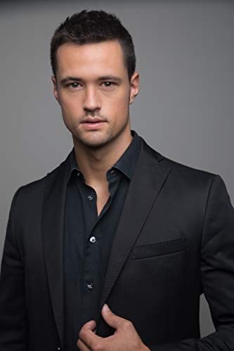 TwBeautiful's tweet photo. We miss @PiersonFode  but we’re glad to welcome @JMattAtkinson 😍 love from #Italy 🇮🇹 #TwittamiBeautiful #BoldandBeautiful #NewThomas https://t.co/V9xZNvmsP1