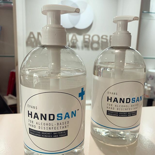 AmeliaRoseBBS's tweet photo. 🔔To update all our clients the salon will be open until further notice.

Following new precautions for the Coronavirus, in order to keep everyone safe and well we are asking clients to cancel and re book your appointments if you have:
*been feeling u… https://t.co/2zTWnWQegp https://t.co/GwgUj3L4aD