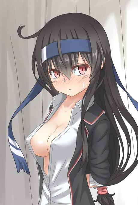 #自分のTwitterいいねTOP3をあげる
先日描いた学ラン初霜が1位でした。ようやく巨乳っしもを抜けたよ… 