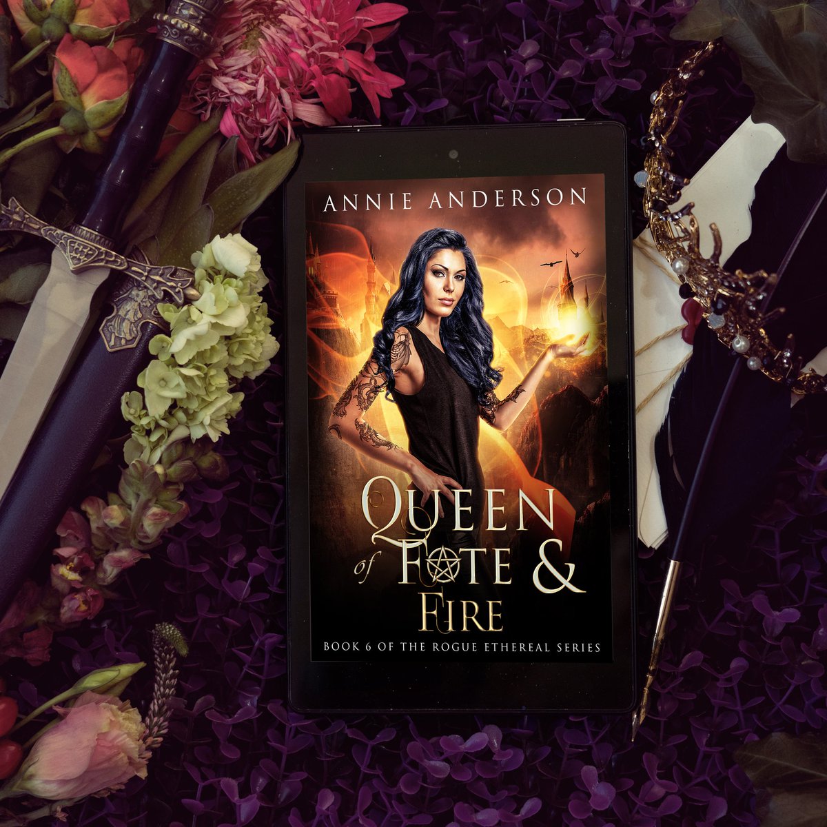 AnnLuv79's tweet photo. 💀🧚‍♀️COVER REVEAL🧚‍♀️💀

Coming July 28th!
Cover Design by: @designbydef

Preorder Here ⇢ https://t.co/wsI0KHuZTP

Snag the first book in the series FREE for a limited time! https://t.co/Cfi7ZTpPH6

#QueenMax 
@AnnieAnde https://t.co/ykvyU8nrA7