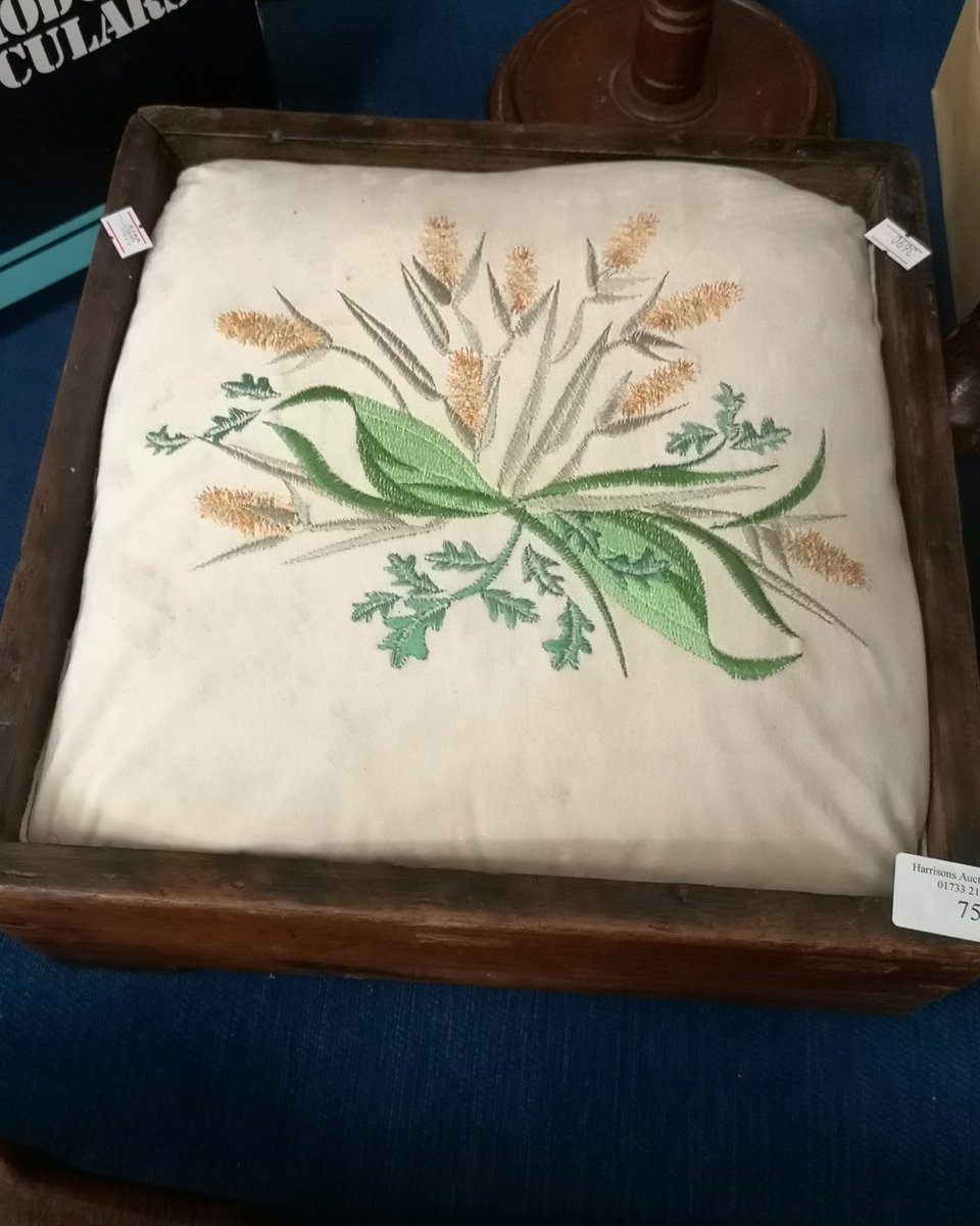 This is lovely; a wooden framed kneeling stool, including a cream cushion with woven flower detail #kneelingstool #auction