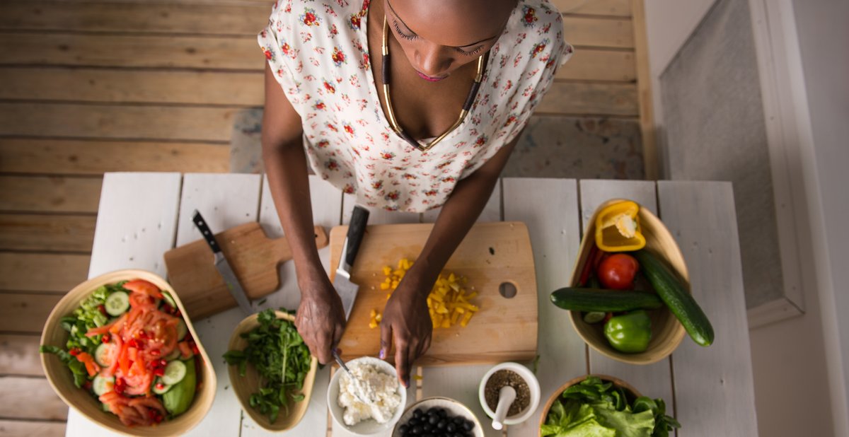 IsraeliKitchen's tweet image. 10 easy recipes you can make while working from home bit.ly/2w6EDY6 #socialdistancing #coronavirus #covid19 #cookingtips #recipe