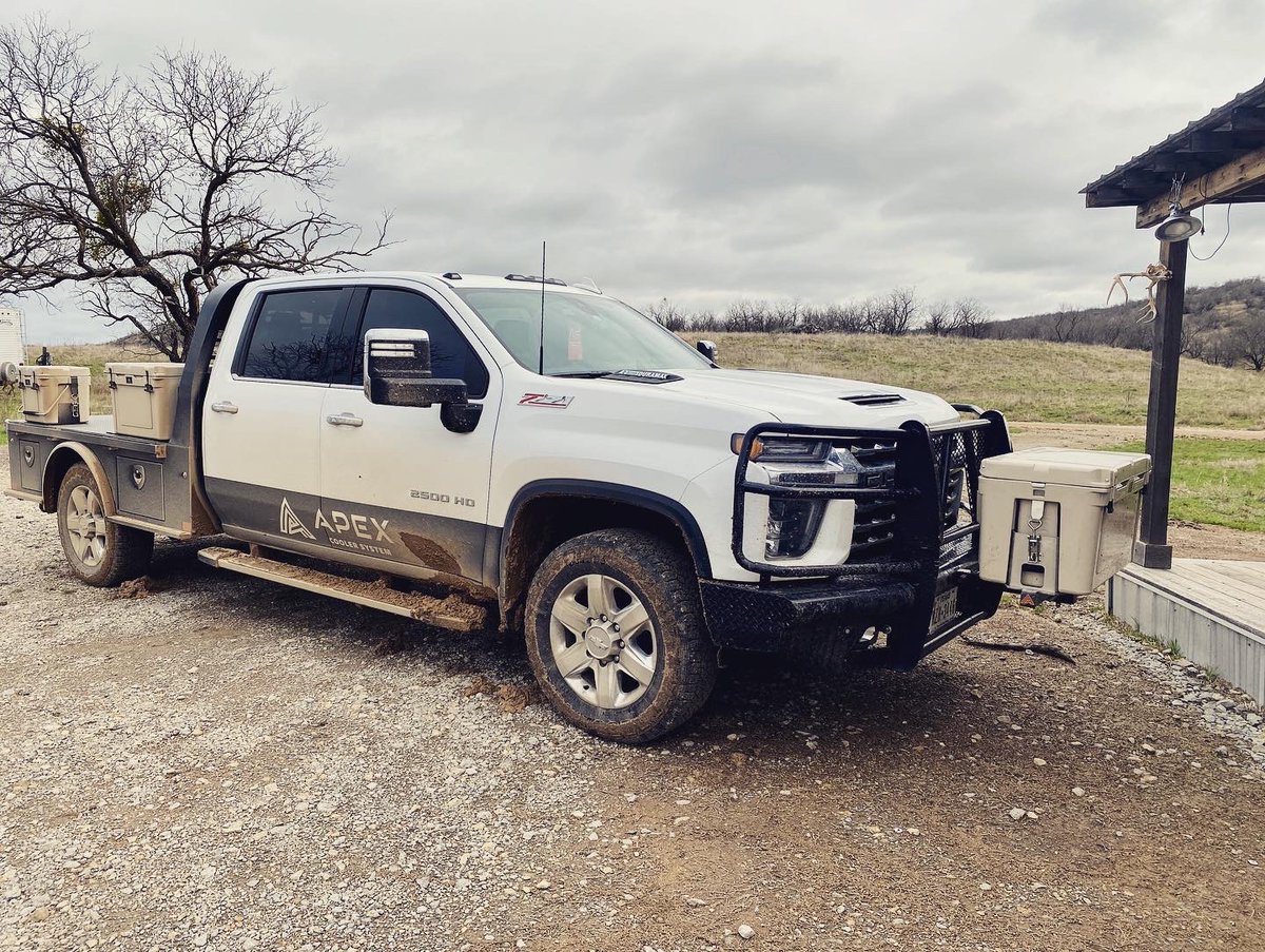 ApexCoolers's tweet image. I can't think of a better time for some Spring Break shed hunting! Load up! 

#chevy2500 #worktruck #worktrucks #chevrolet #cmtruckbeds