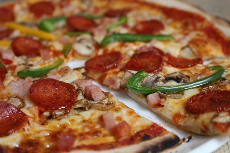 Non spicy Italian sausage or hot pepperoni 🍕 ...
What’s your preference?