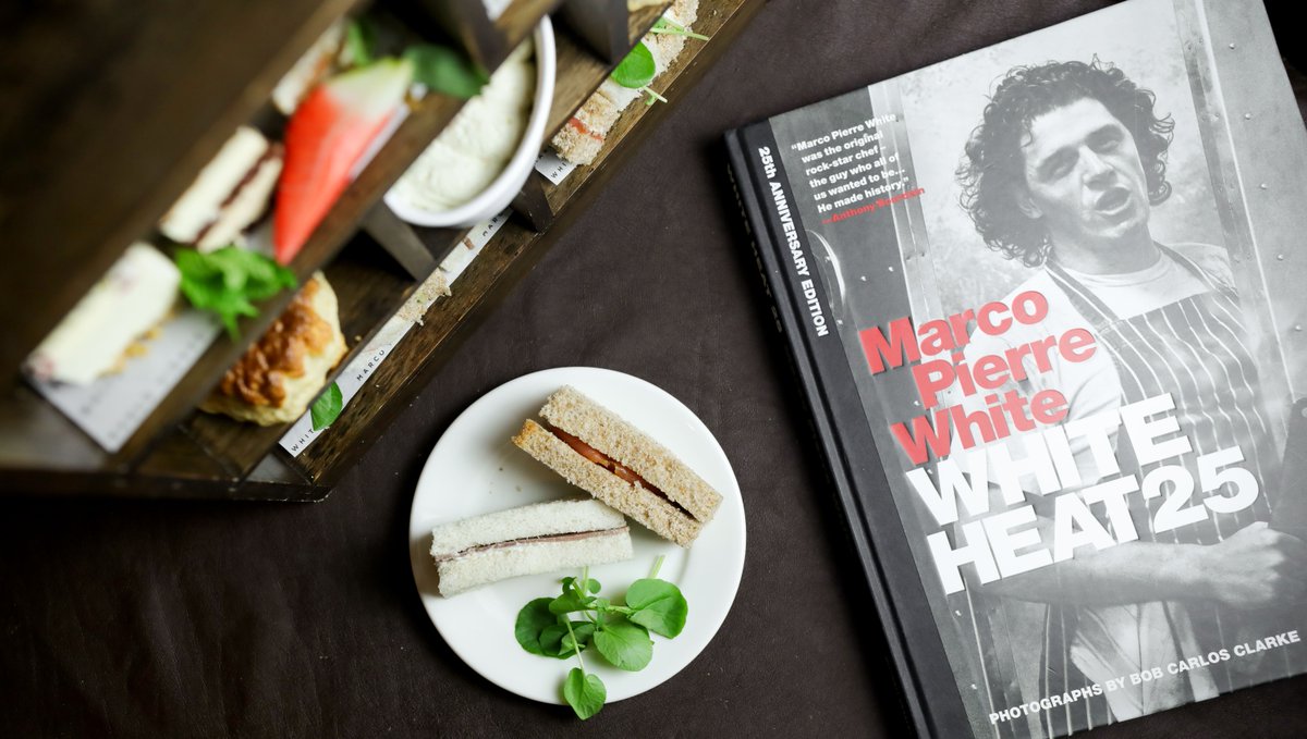 Mother's Day at Marco's? 🌸💗
Treat Mum to something sweet and sparkling this year! 🥂
Book Afternoon Tea at @mpw_glasgow here ⤵️
bit.ly/2uf0BXL
#hotelindigoglasgow #visitglasgow #glasgowlife