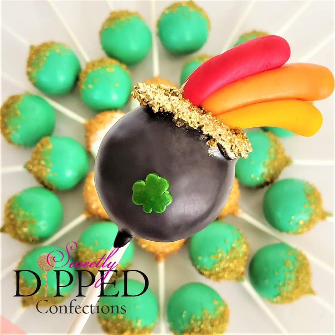 sweetlydipped's tweet photo. May we all be blessed with a bright rainbow after this storm! 🌈
A little Irish luck for this St. Patrick's Day...we've been selected as a vendor for next year's Tampa Bay Super Bowl LVl! 🏈🥳
#brighterdaysahead
#cakepops #sdconfections https://t.co/KZ5I3XSv9f