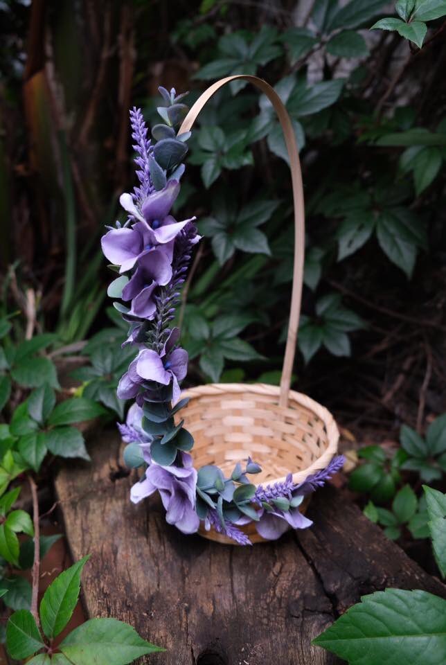 |  Flowergirl Petal Basket  | New Product Alert 🚨 The 1st of many KMD floral baskets, I had the pleasure of creating for the beautiful Chante’s #wedding day 💜 This #floral #basket was made to complement her colour palate but can also be customized to suit yours! 🙌🏼 #flowergirl